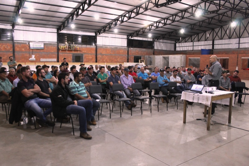Coasa promoveu Simpósio Técnico Econômico sobre Culturas de Inverno