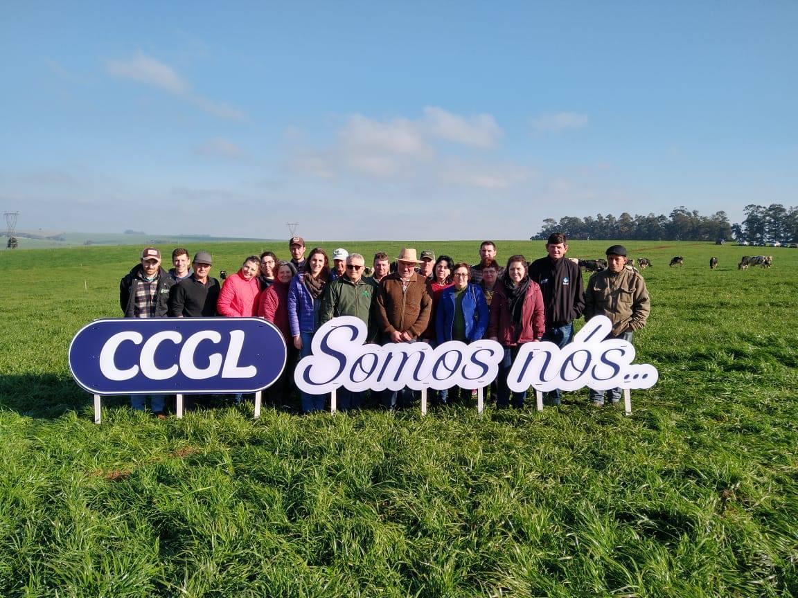Cooperados Coasa recebem participação nos lucros do grupo CCGL