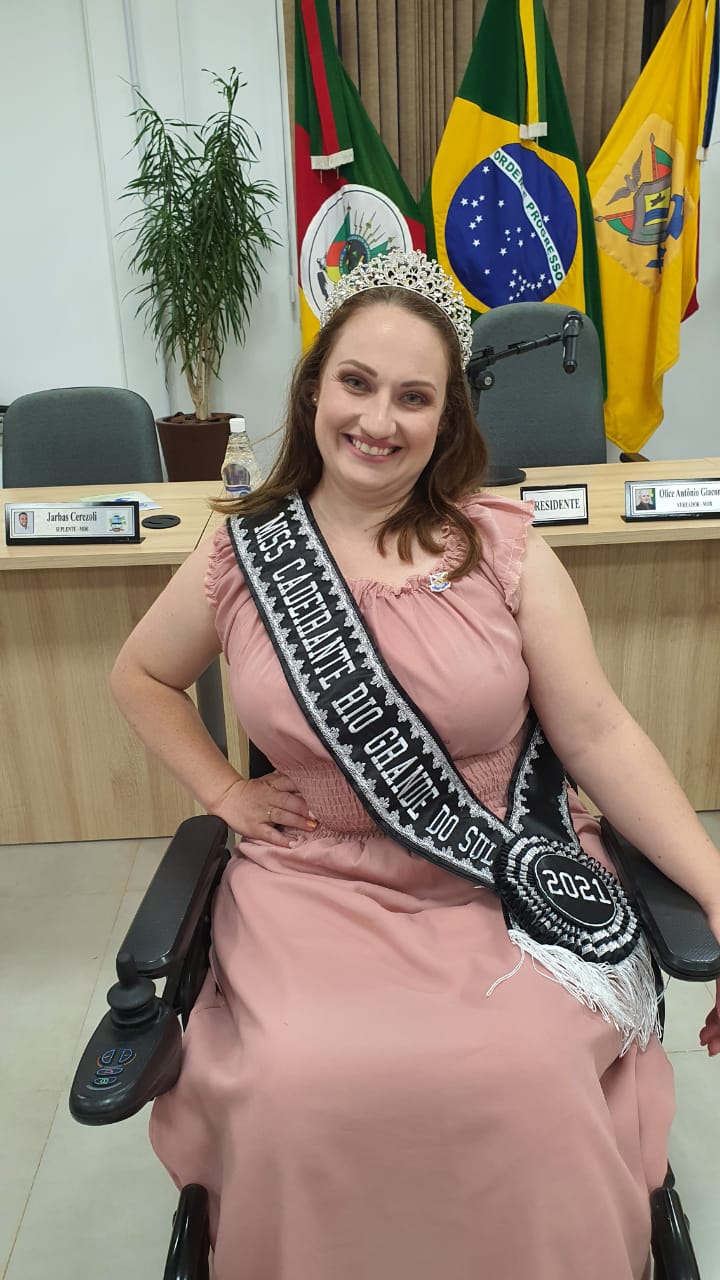 Colaboradora da Coasa é destaque no Miss Cadeirante 2021