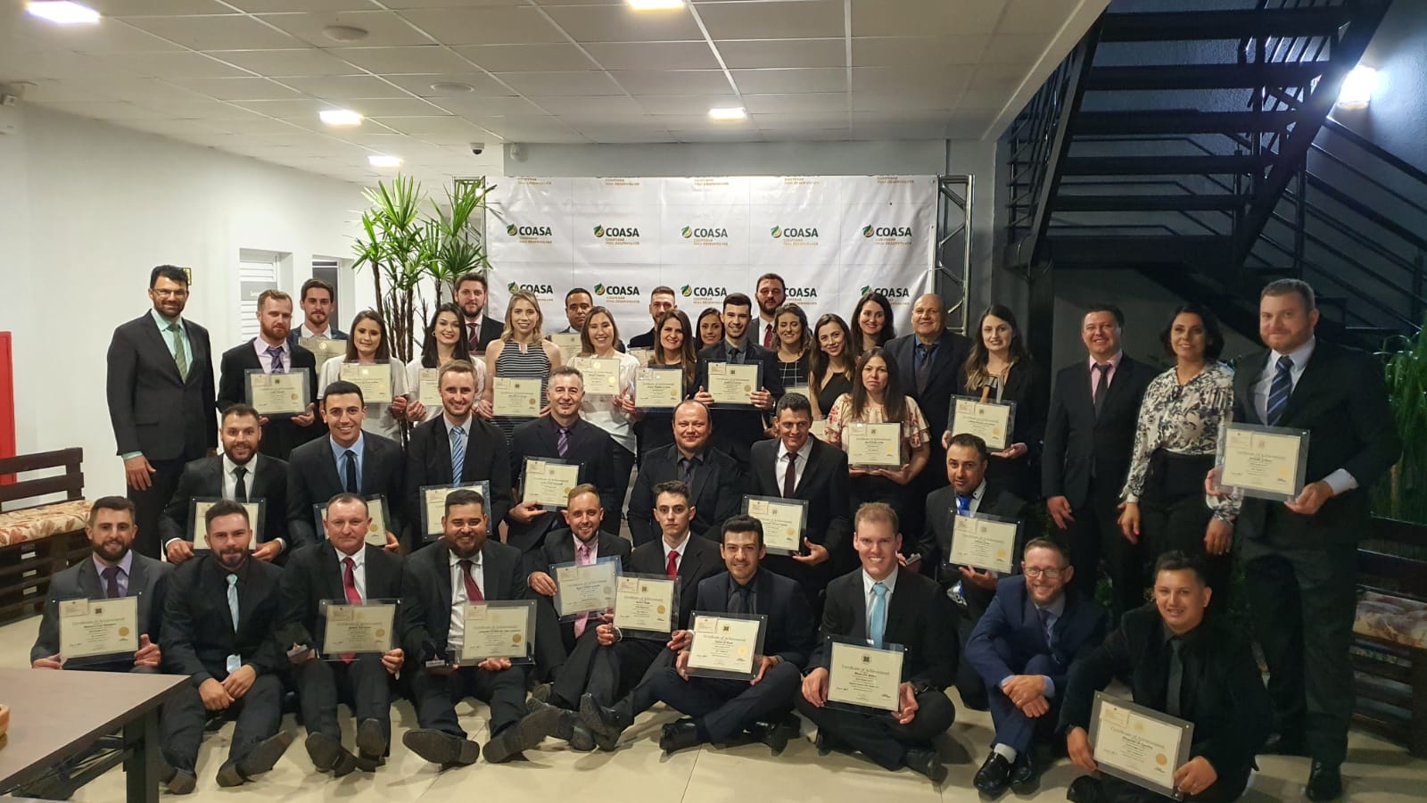 Colaboradores da Coasa concluem a capacitação Dale Carnegie