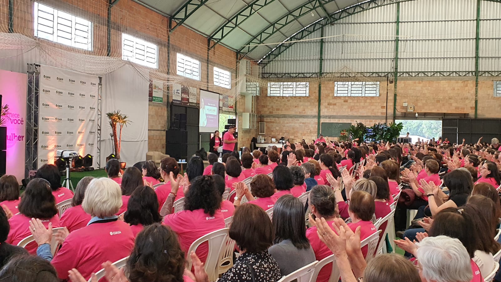 Encontro Mulher Coasa reúne mais de 1200 produtoras rurais