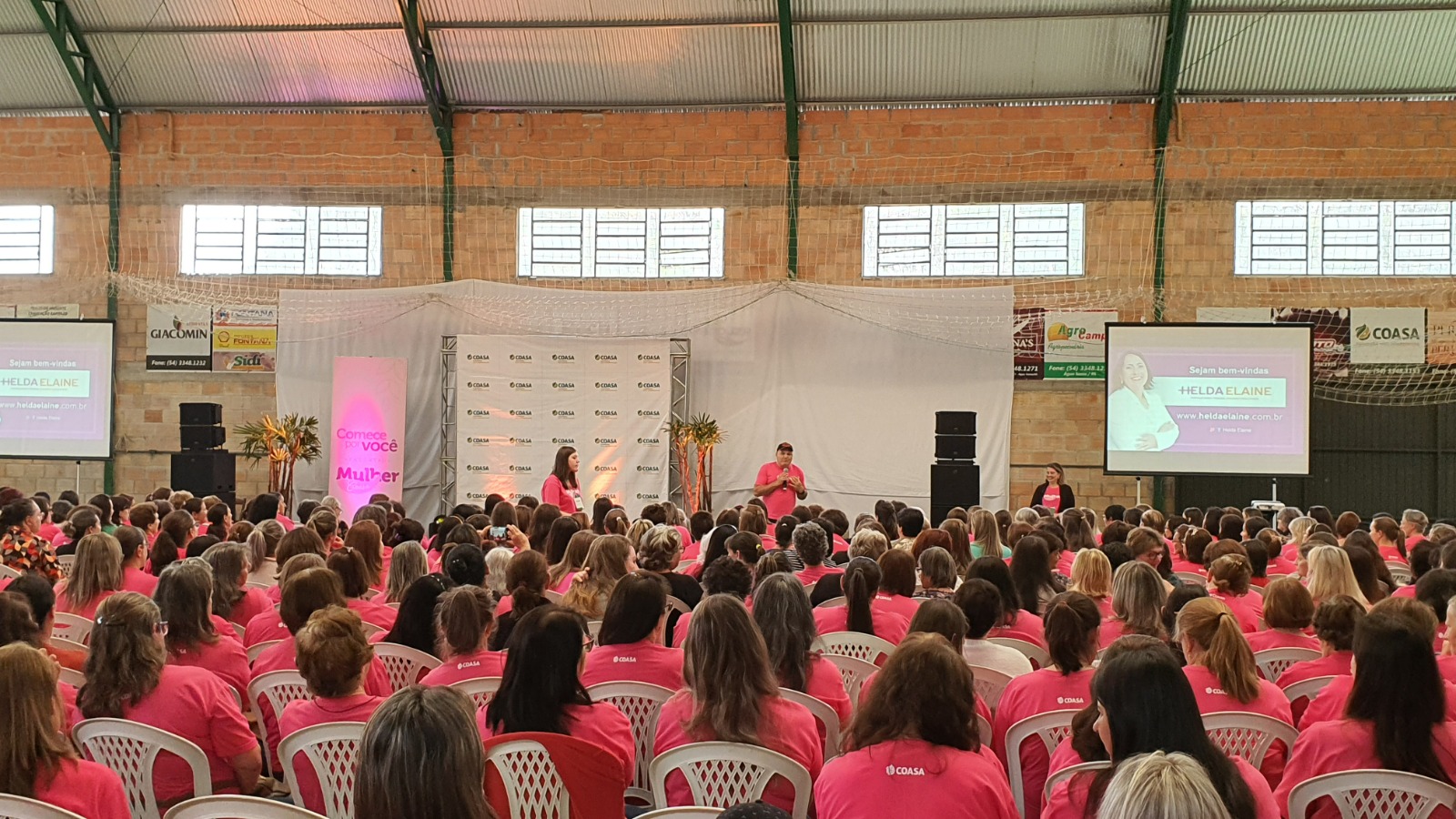 Coasa prepara, com carinho, mais um encontro de mulheres