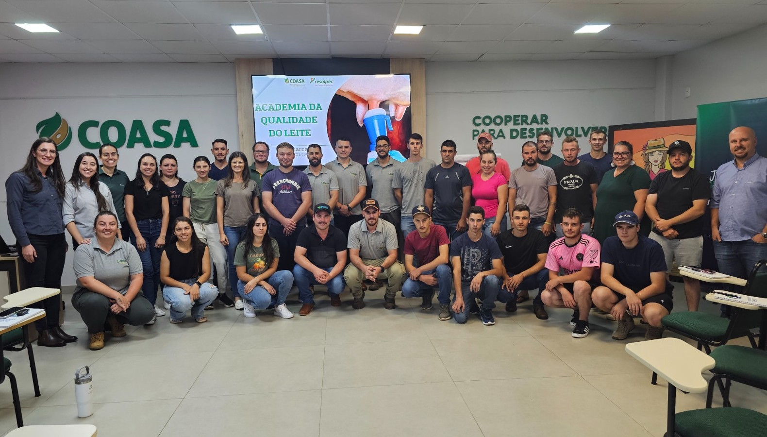 Treinamento da Academia Gerir é concluído com atualização técnica para produtores de leite associados da Coasa