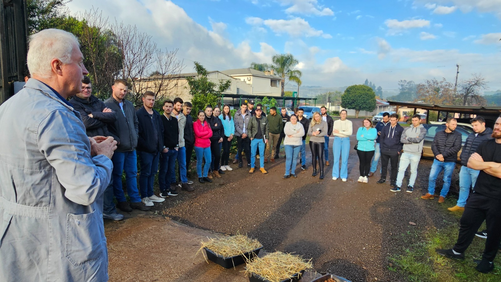 Coasa realiza atividades do Programa Cultivando Legados durante a Semana do Meio Ambiente