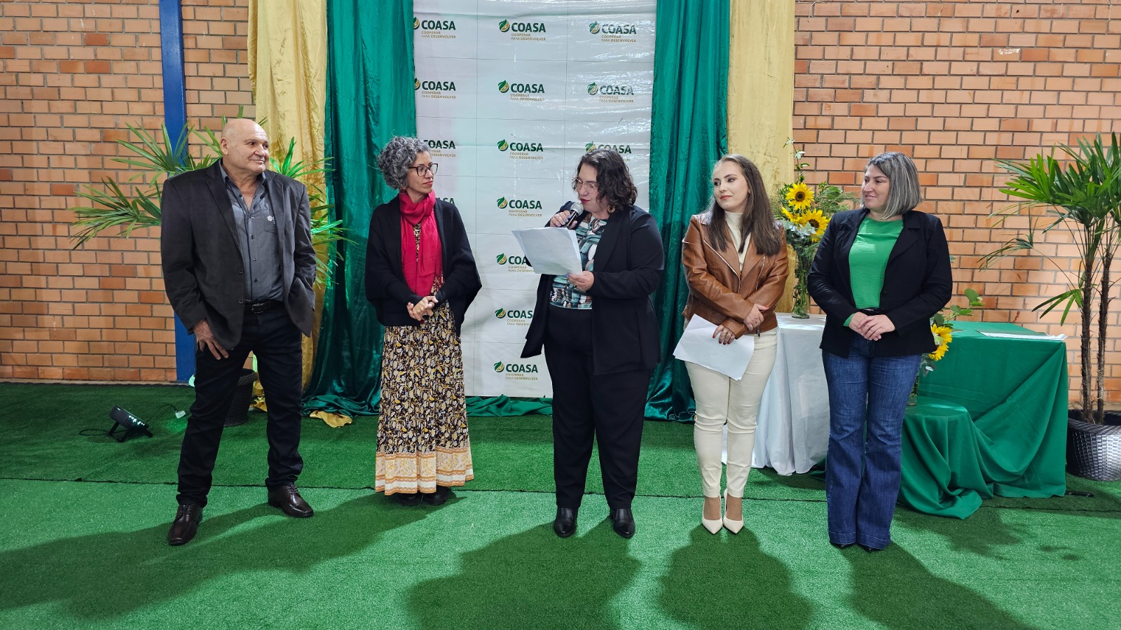 Coasa promove formatura de duas turmas do curso de Homeopatia voltado à saúde, produção de alimentos e bem-estar rural