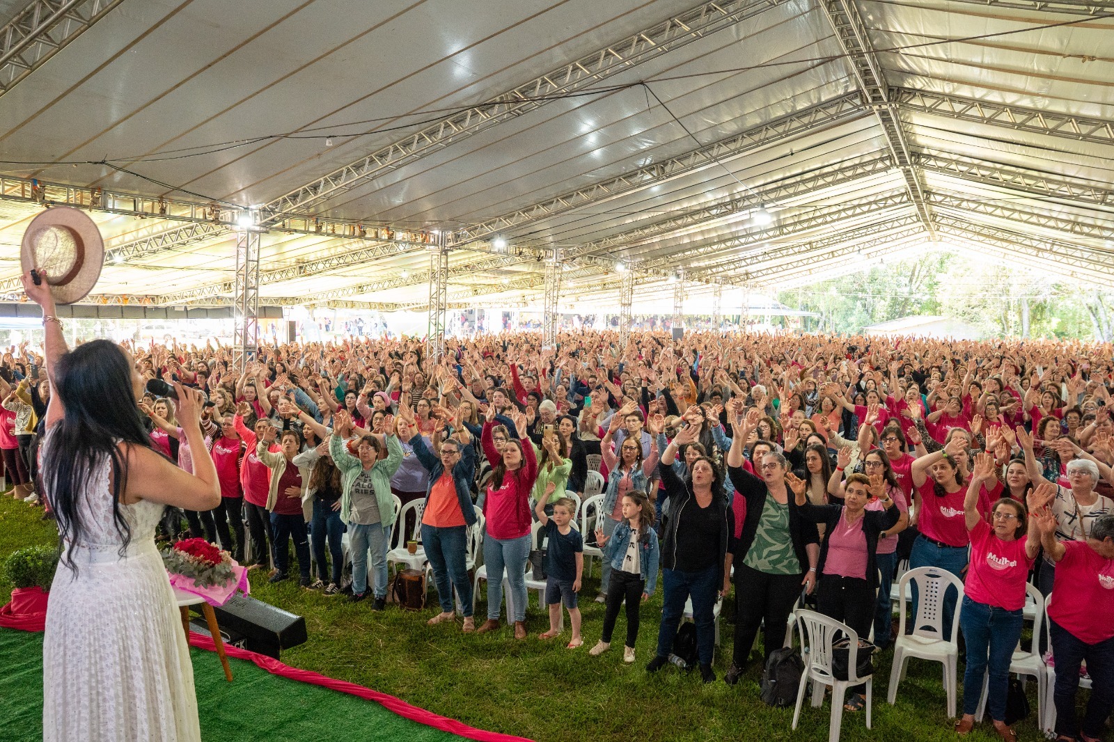 Encontro Mulher Coasa inspira e conecta mulheres em um dia dedicado à troca de conhecimentos